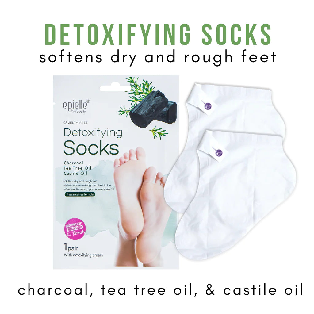 Beauty | Detoxifying Charcoal and Tea Tree Socks