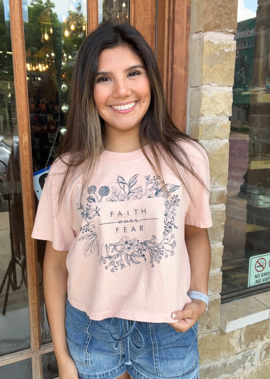 Tops | Tee Cropped Faith Over Fear Burnt Orange