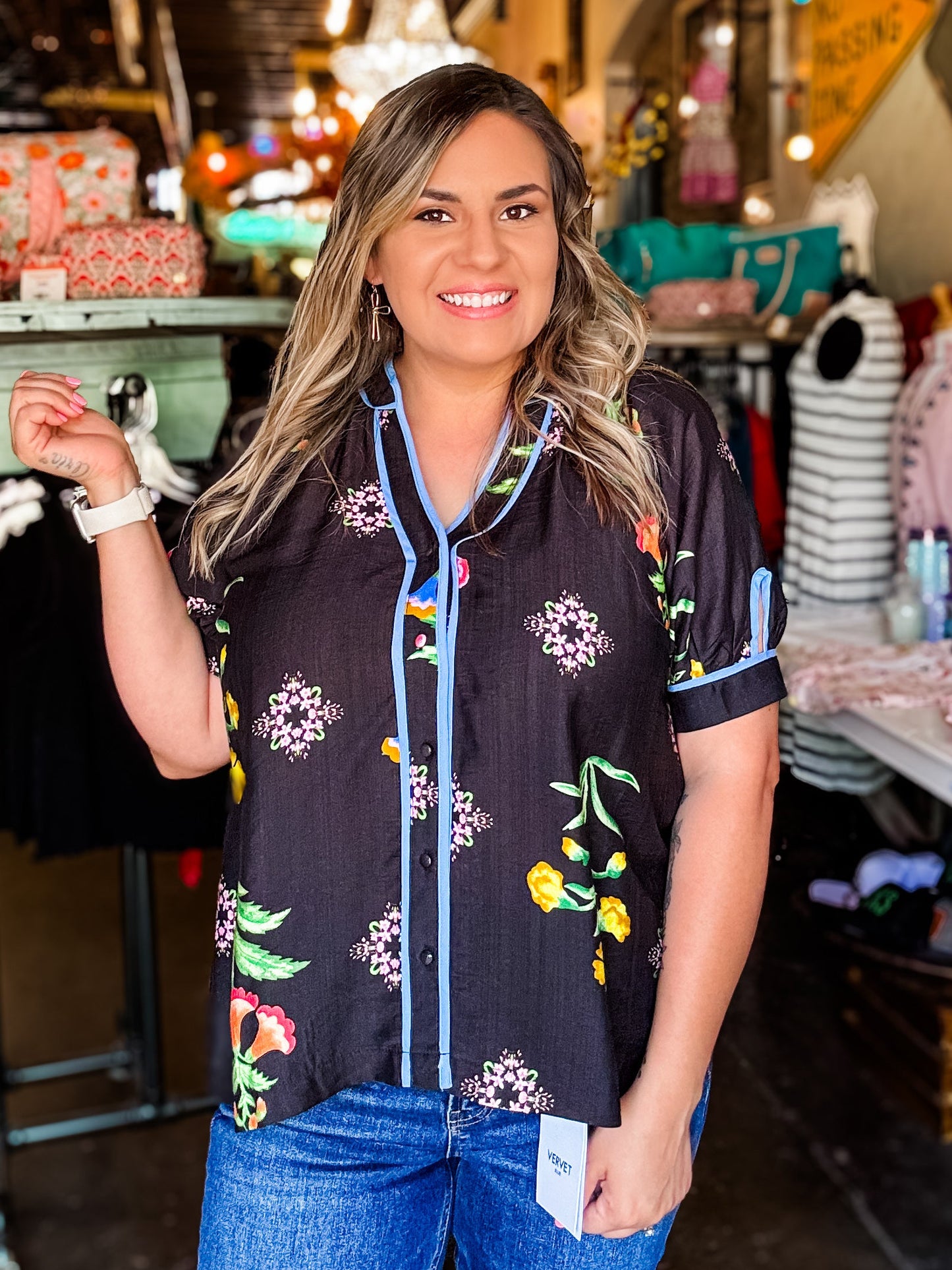 Umgee Blouse - Black Floral V-Neck