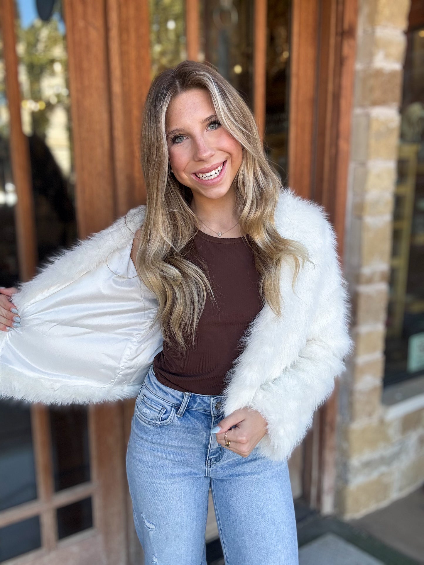 Jacket | Cream Violet Fur