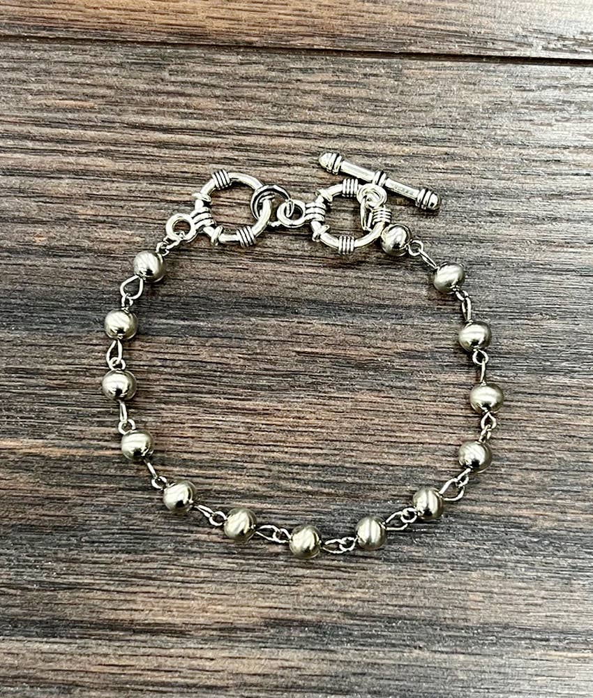 Bracelet - Silver Western Bead Adjustable