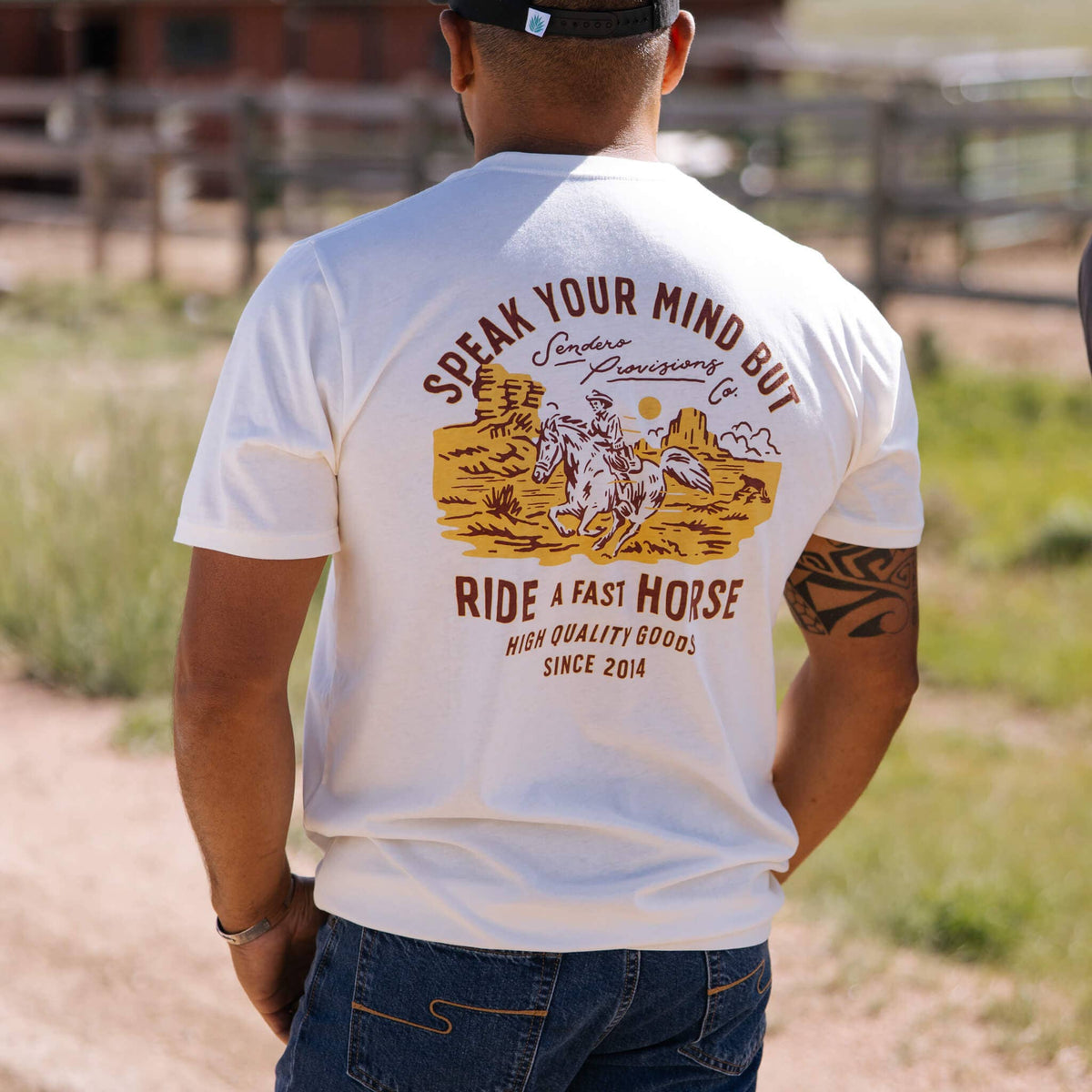 Men&#39;s Clothing | Fast Horse T-Shirt: Large