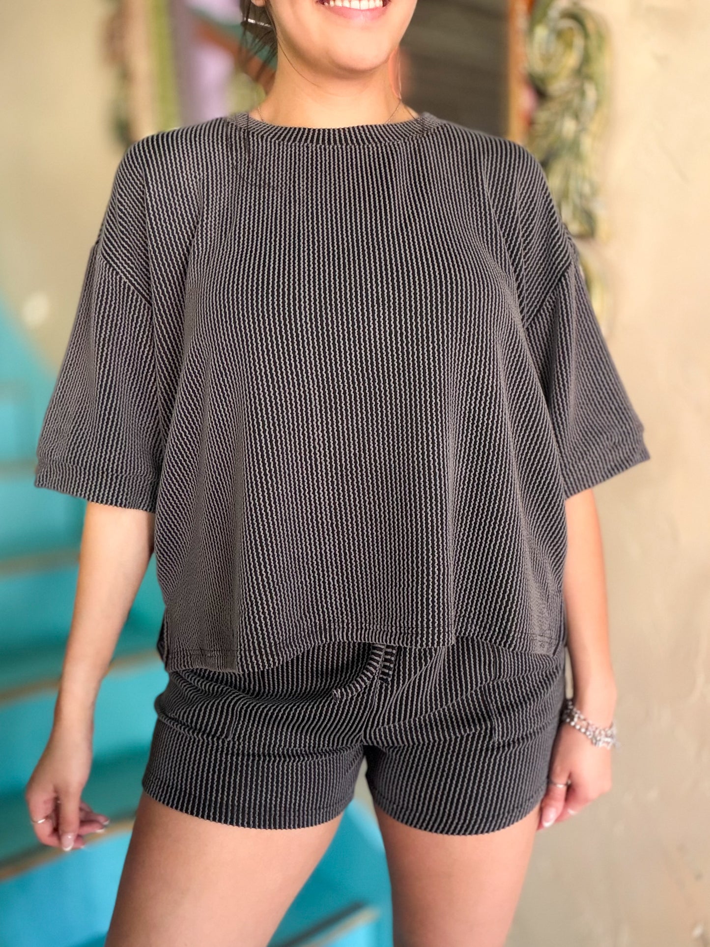 Set - Black Ribbed Shorts