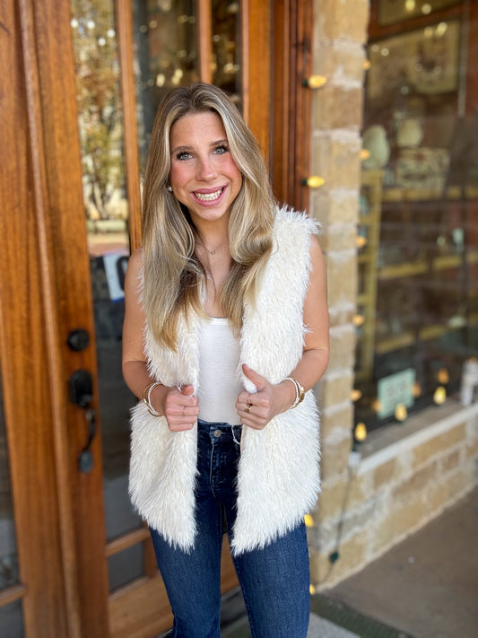 Vest Faux Fur Cream