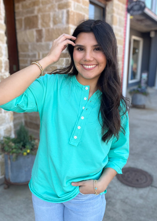 Top | Mint Green Half Sleeve Button Henley Top