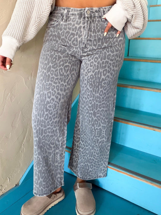 Vervet Grey Leopard Wide Leg Jeans