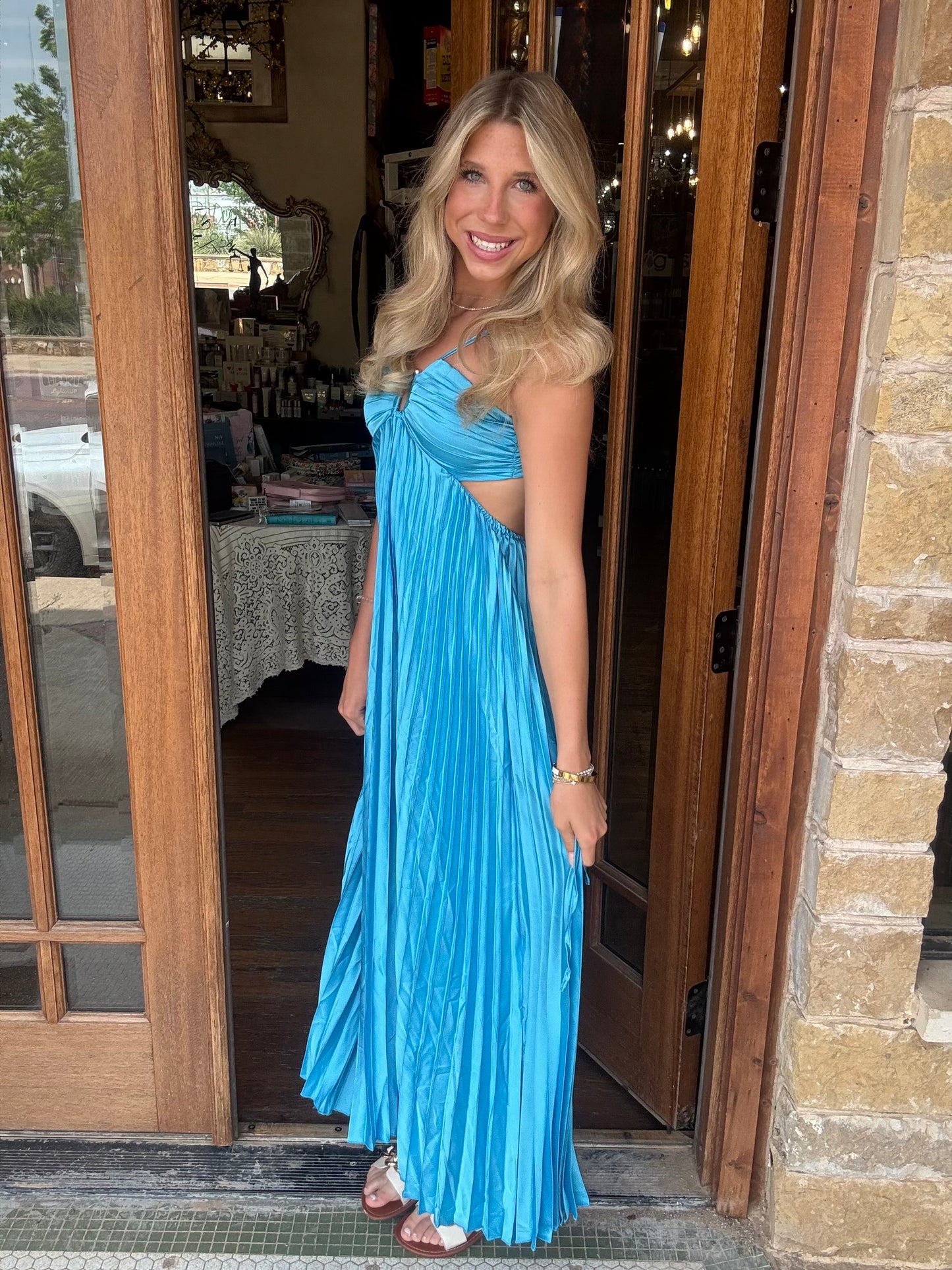 Dress - Plunging Halter Pleated Maxi