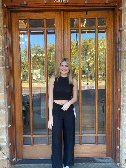 Sets | Black Crinkled Plisse Cropped Tank and Pants