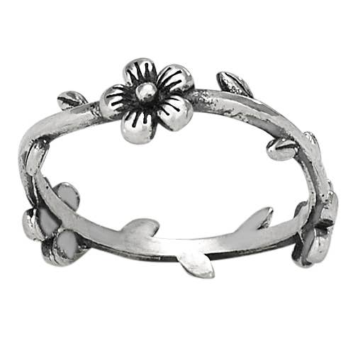 Wild and Free Sterling Silver Ring: Sterling Silver / 7 / Floral