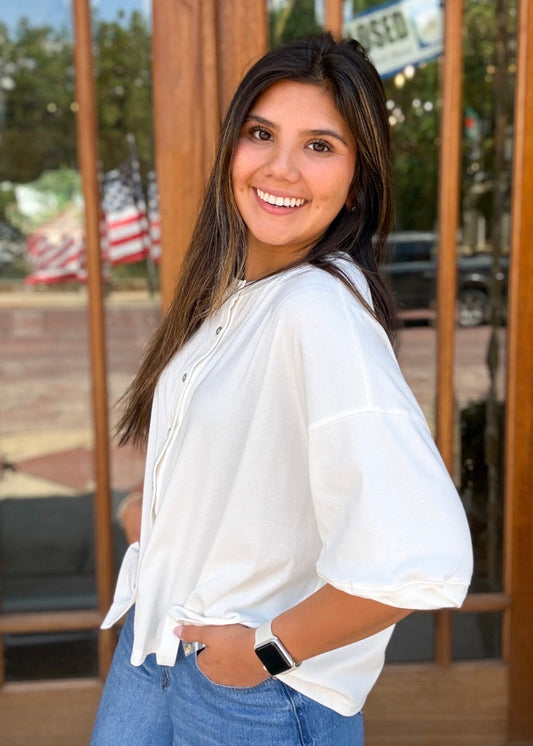 Top - White Oversized Button Front
