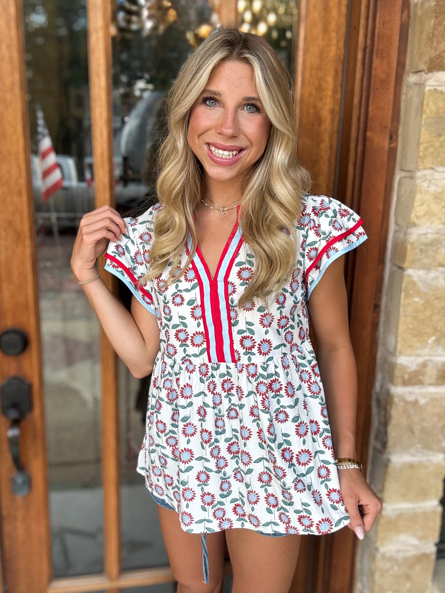 Blouse - Flower Bloom Flutter Sleeve