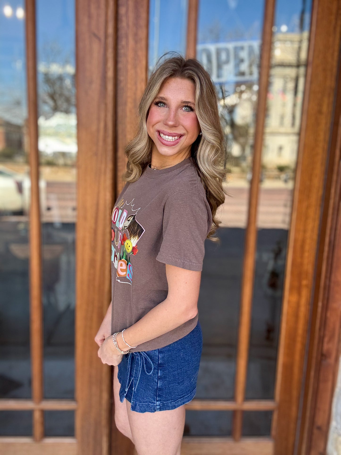 Hold Your Horses Tee