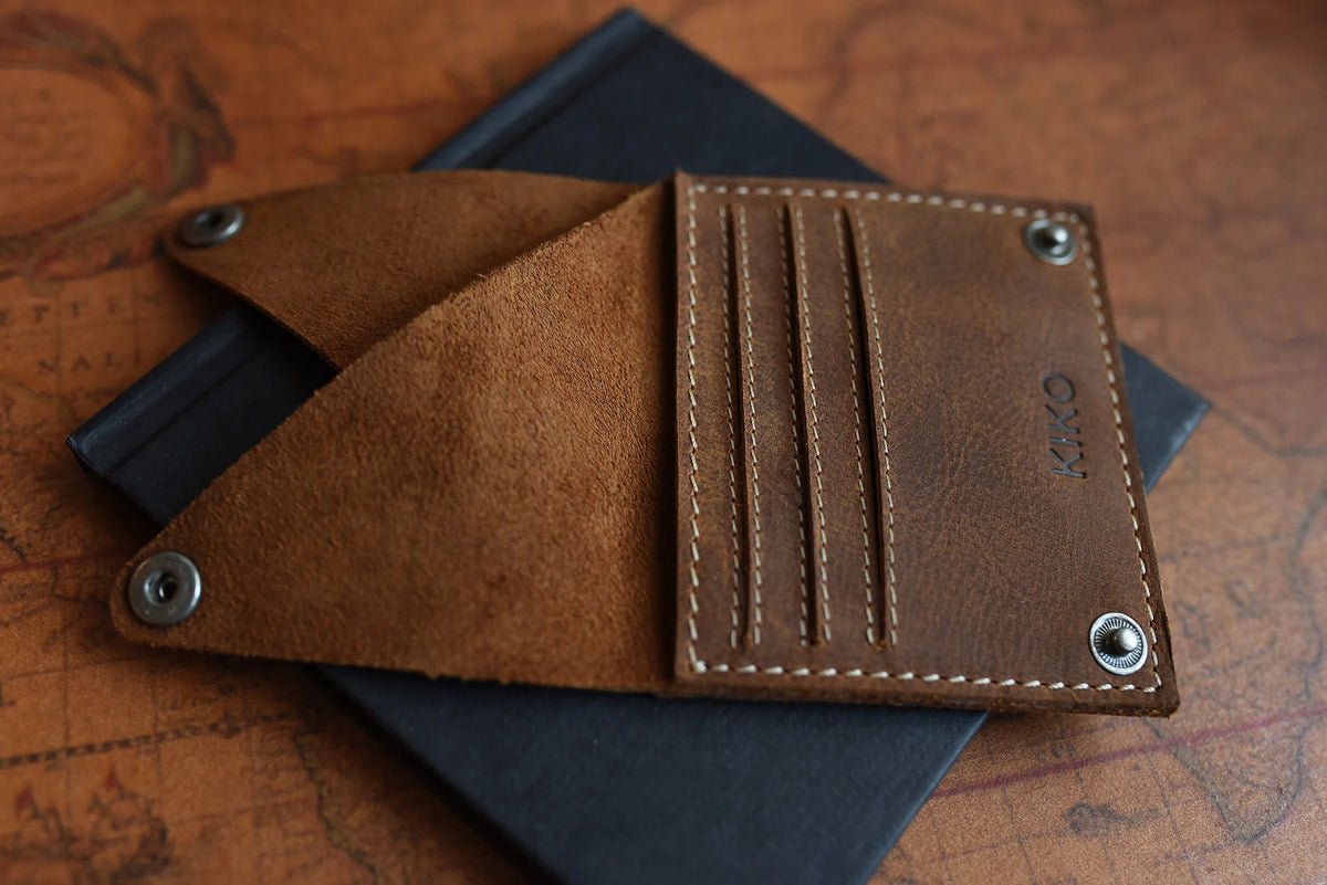 Men&#39;s Gifts | Kiko Leather Brown Wing Fold Card Case