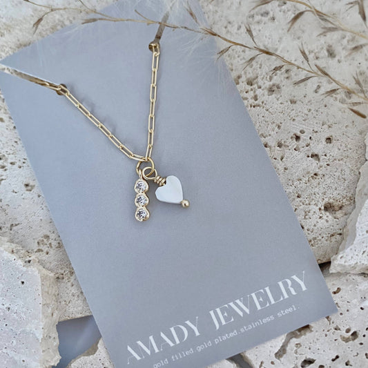 Necklace - Shell Pearl Heart