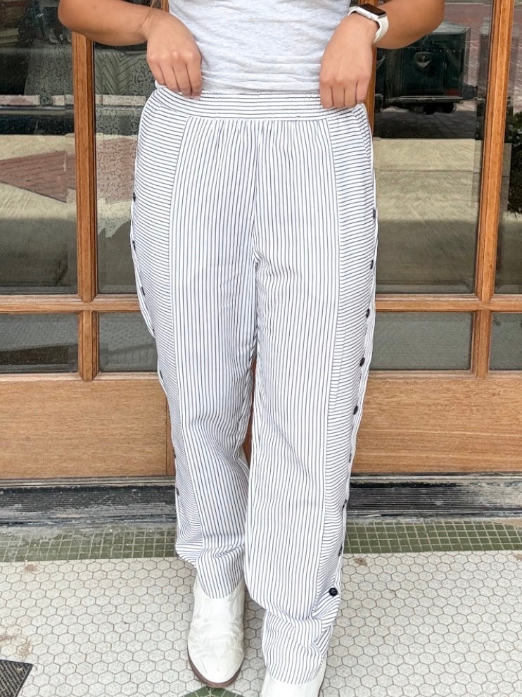 Trousers - Gray Striped