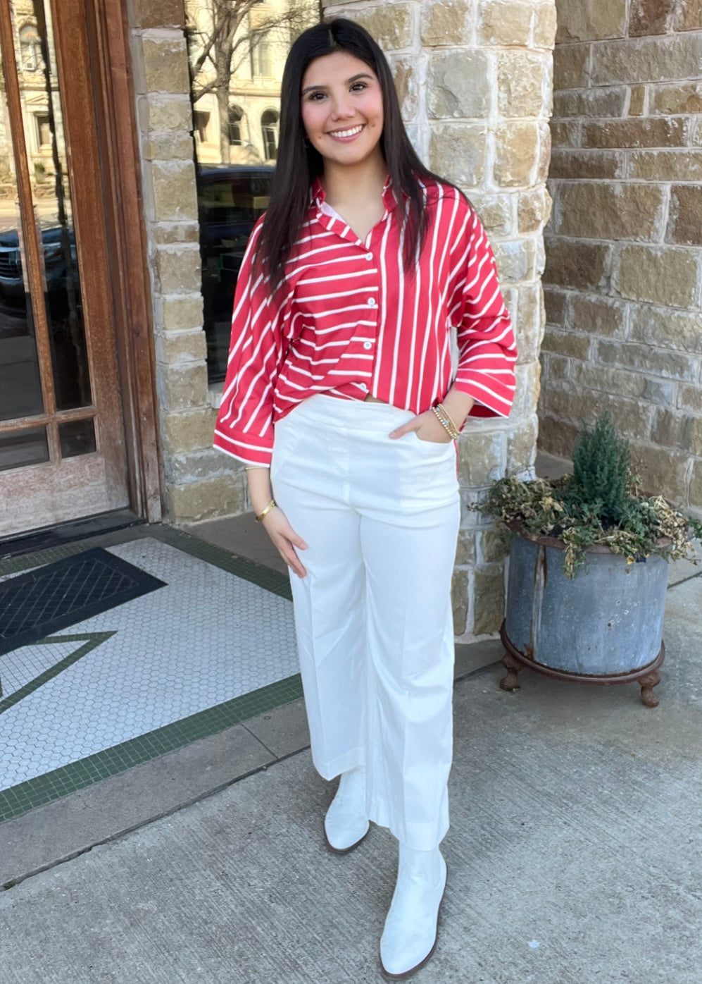 Bottoms | Thin Her Pull On Wide Leg Crop Pant