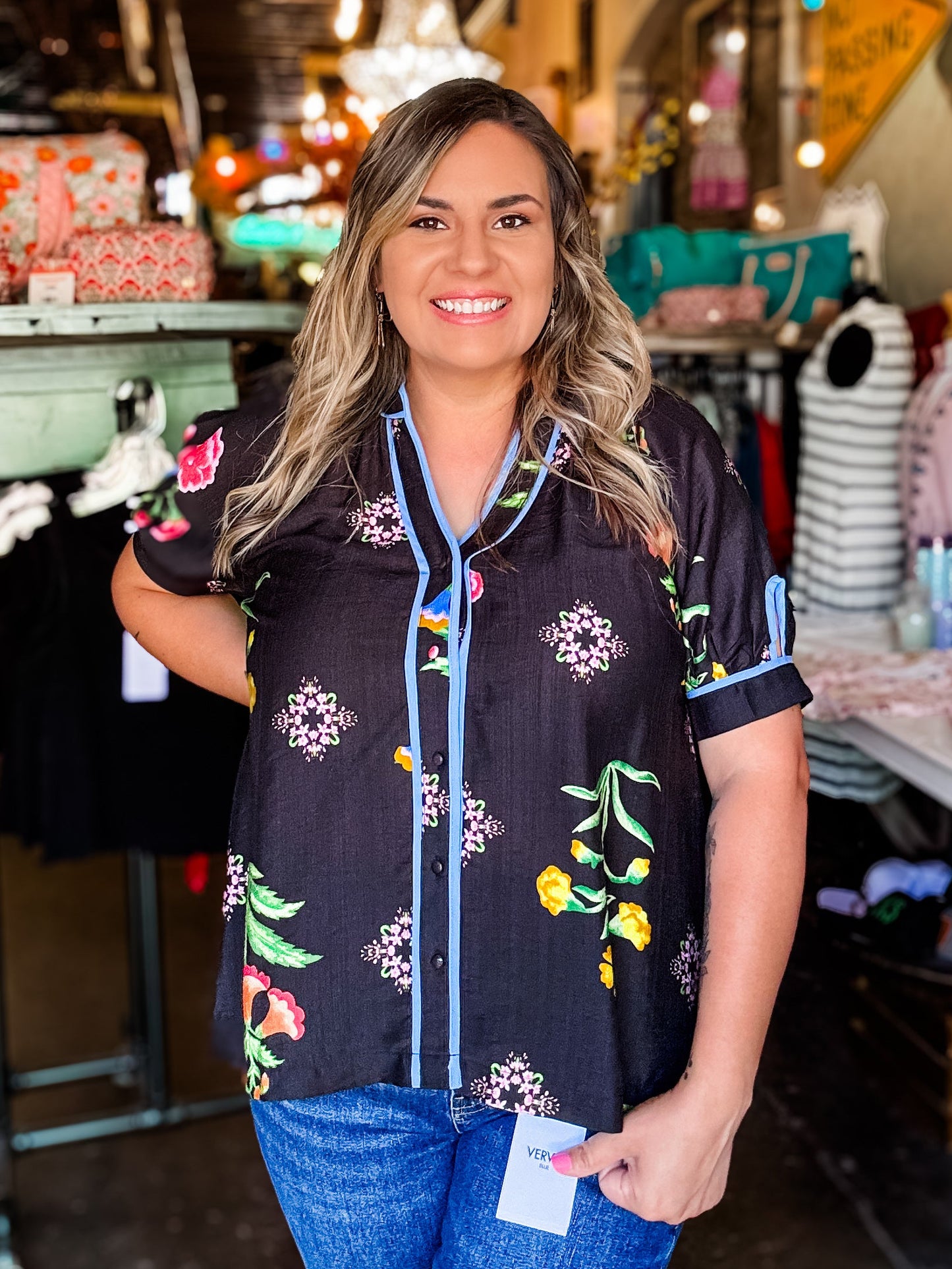 Umgee Blouse - Black Floral V-Neck