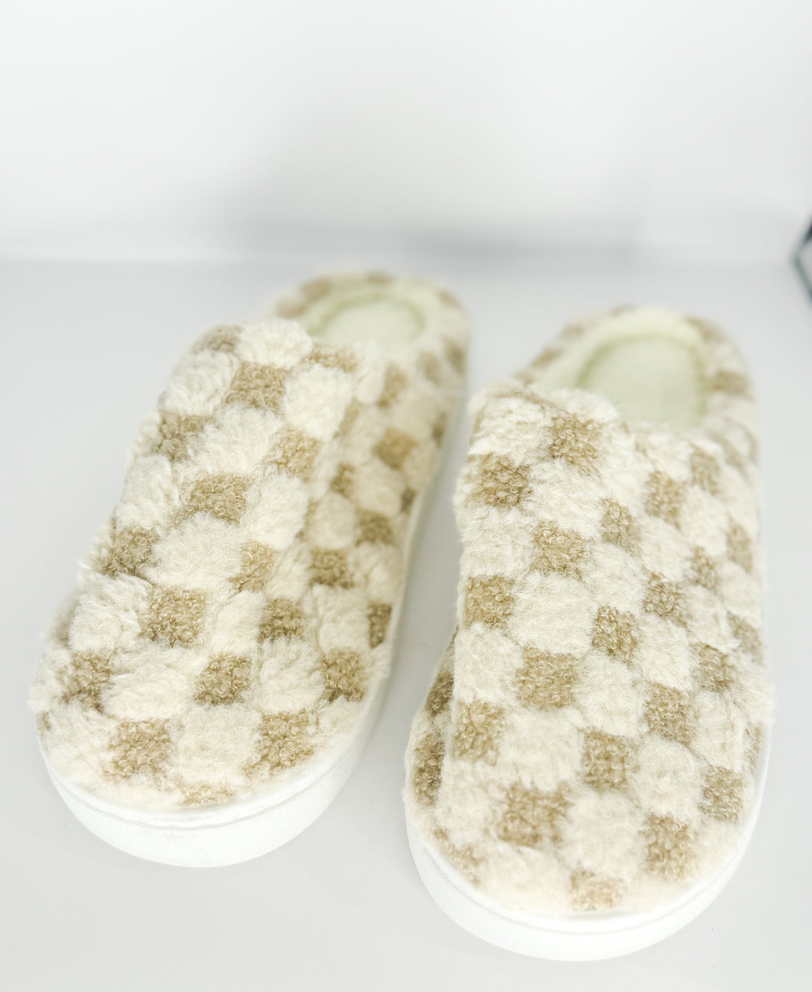 Shoes | Plush Checkered Slippers