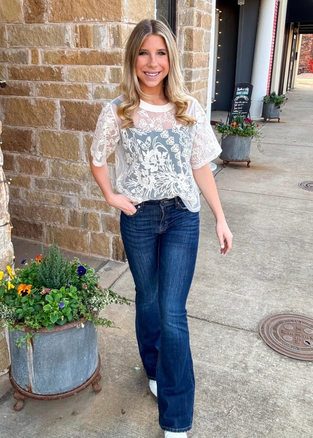 Top | Ivory Floral Mesh Top