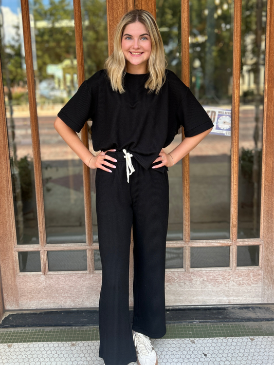 Sets | Black Raised Rib Short Sleeve Tee & Pants