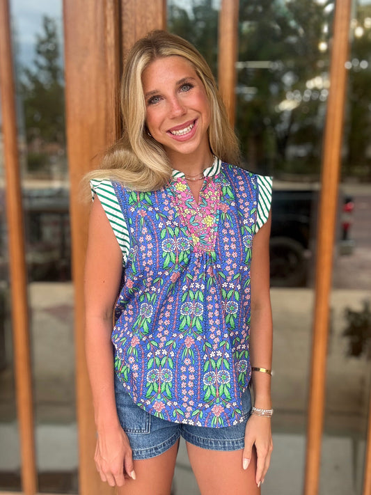 THML Top - Floral Pattern V-Nek