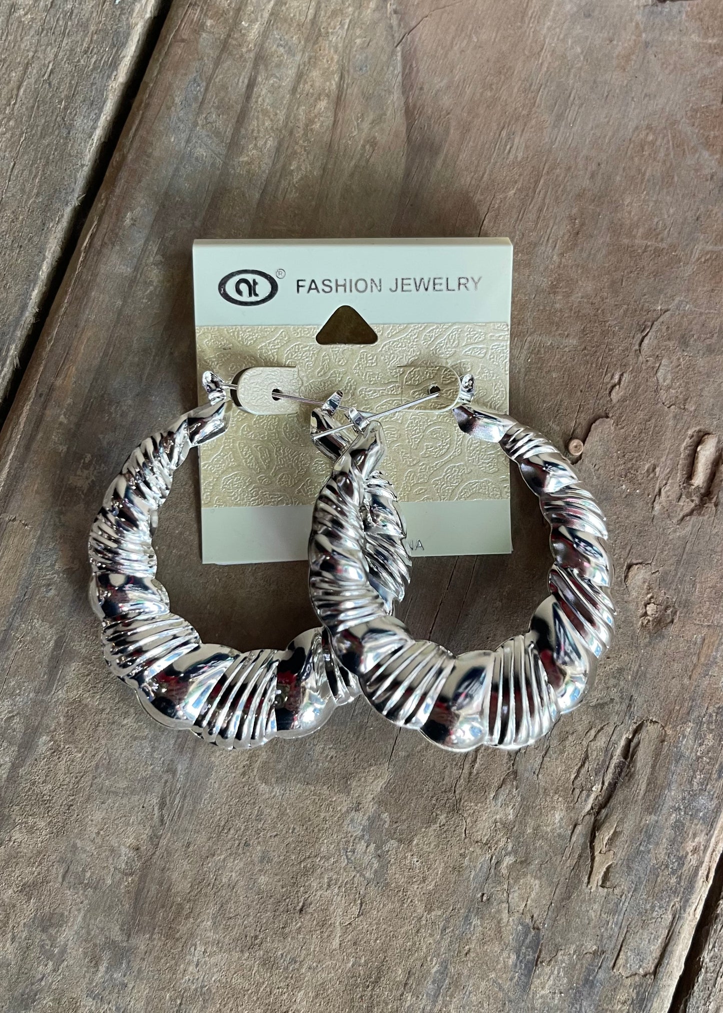 Earrings | Chunky Twist Hoops