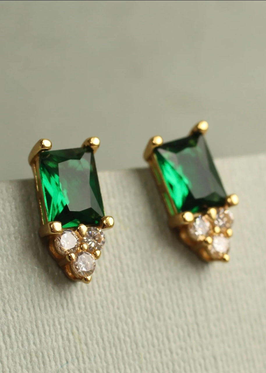 Earrings | Art Deco Emerald Pyramid Stud Earrings