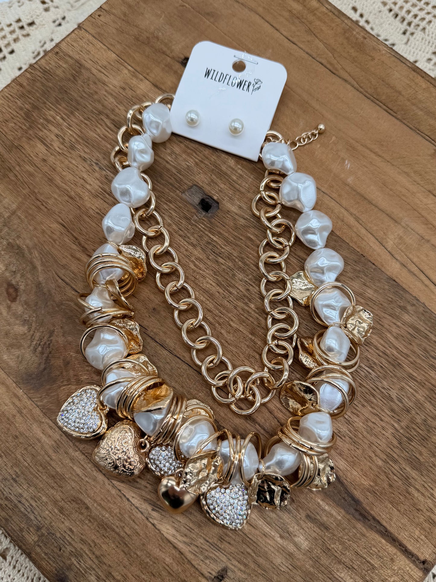 Jewelry | Necklace Chunky Heart Charm Pearl Beaded Layered