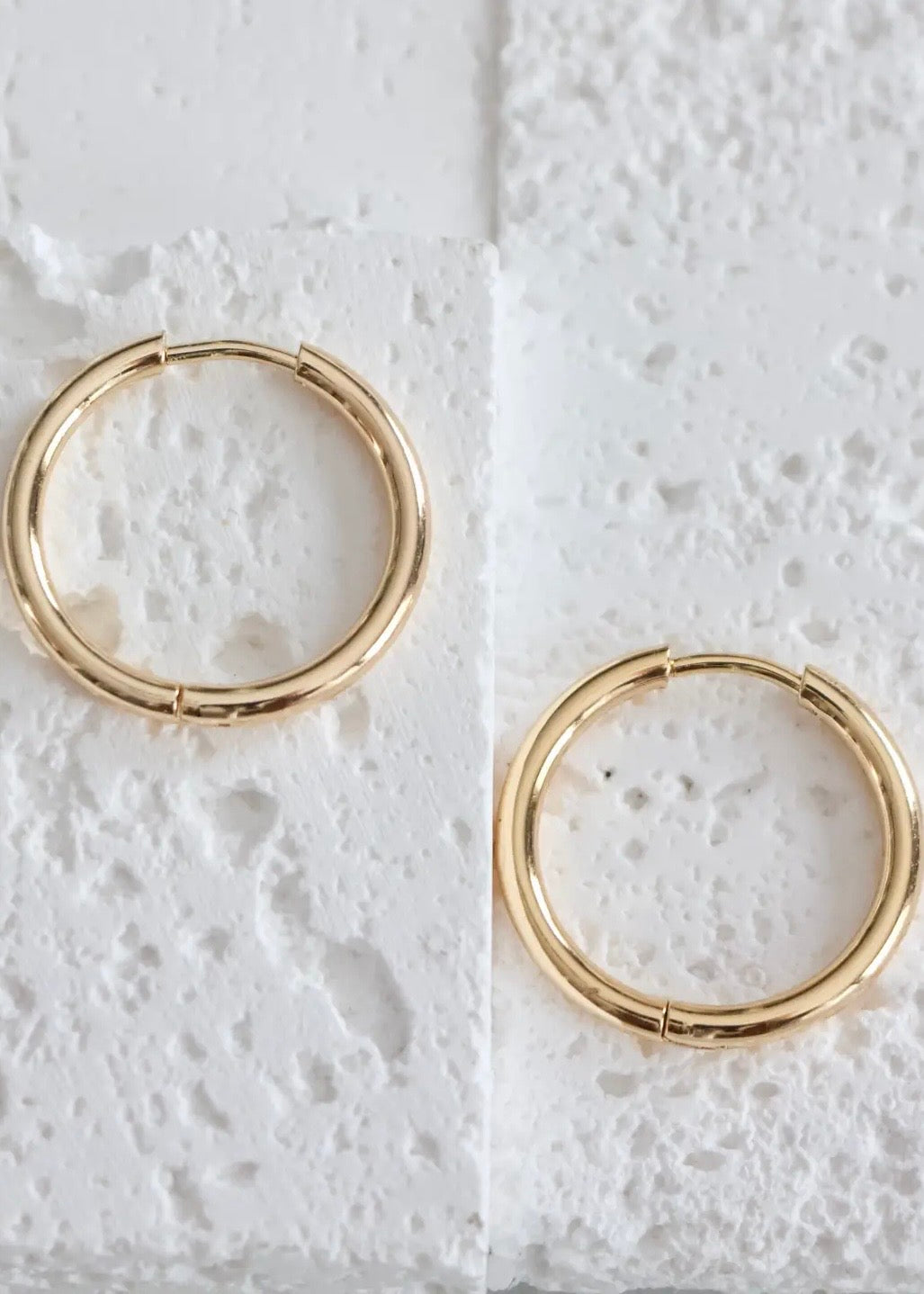 Earrings | Everyday Hoop Earrings