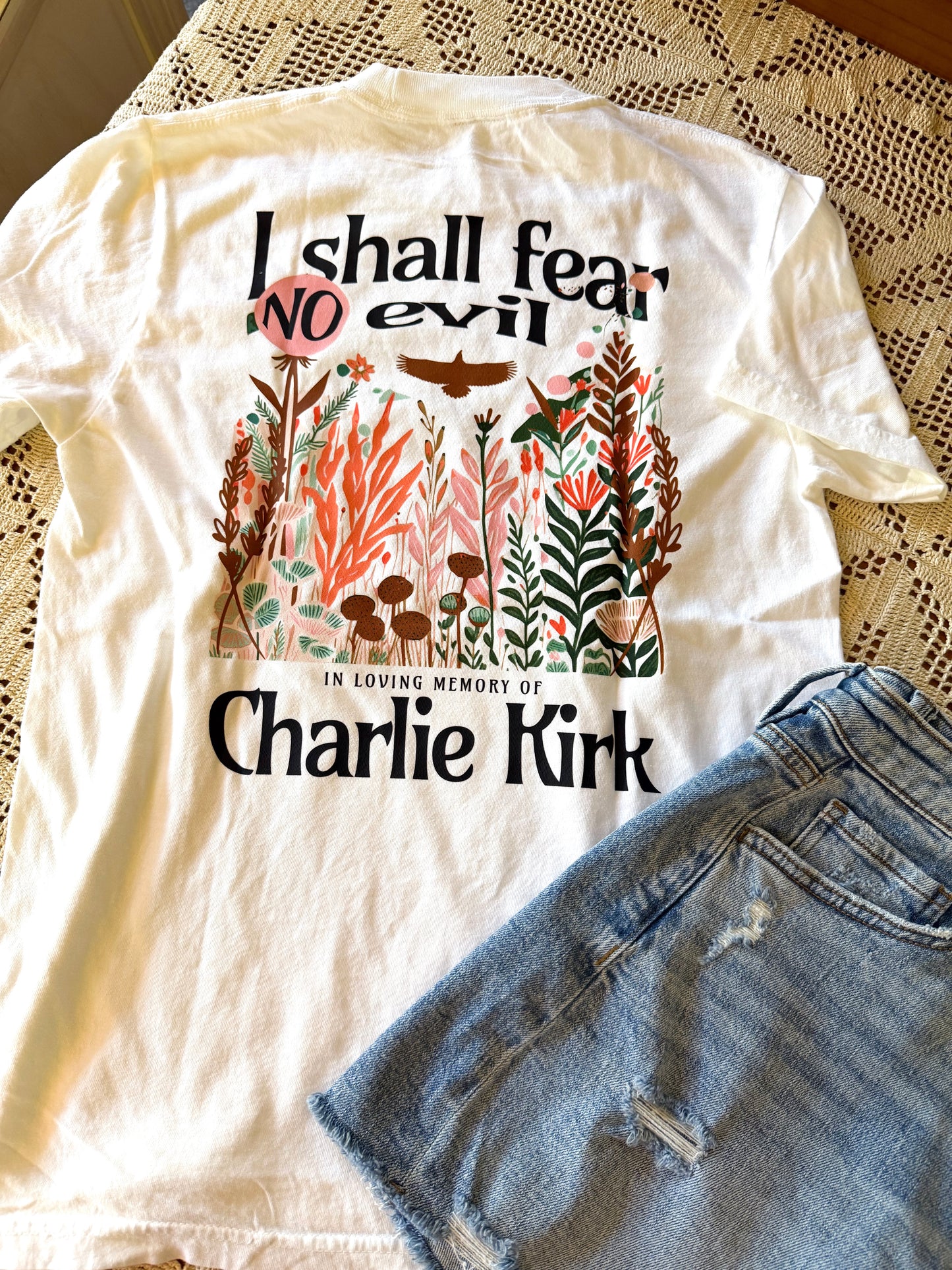 Tee - Charlie Kirk Fear No Evil
