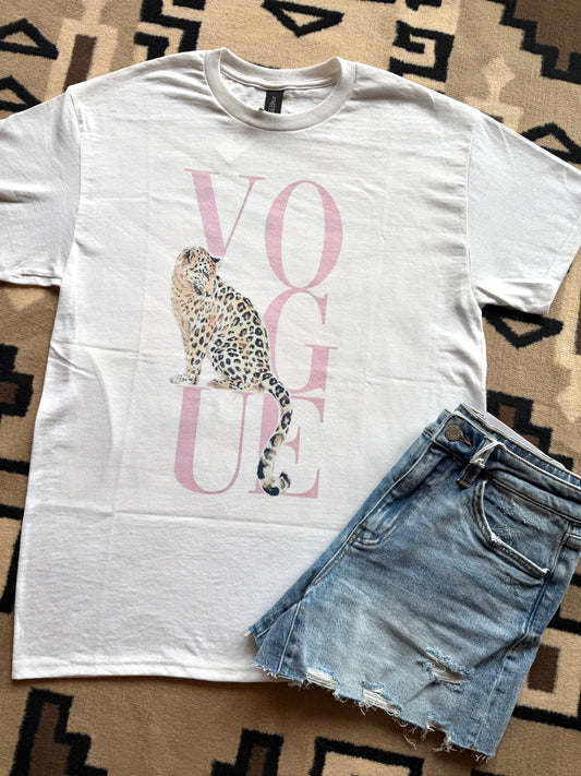 Tee - Pink Vogue Graphic