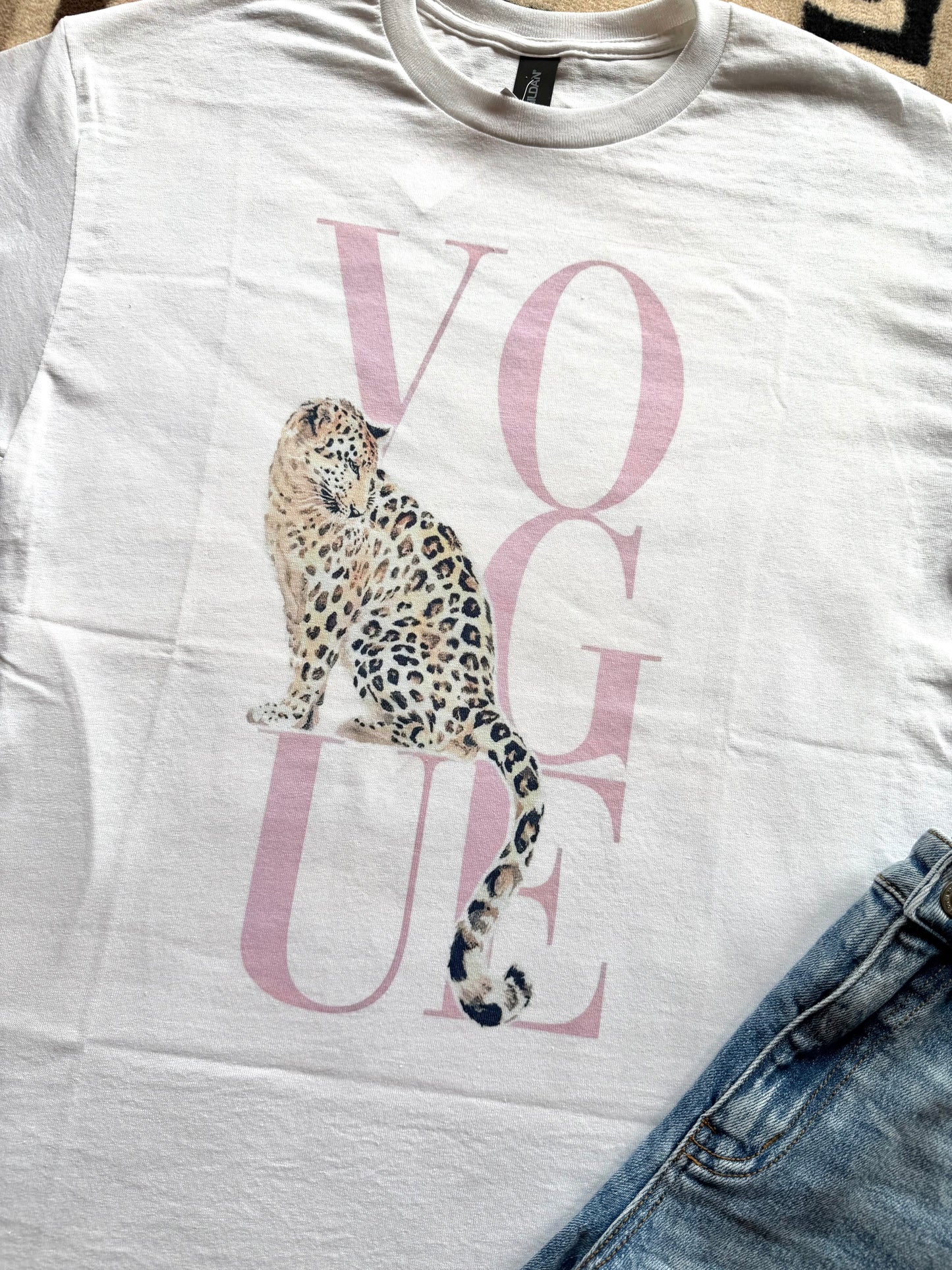 Tee - Pink Vogue Graphic