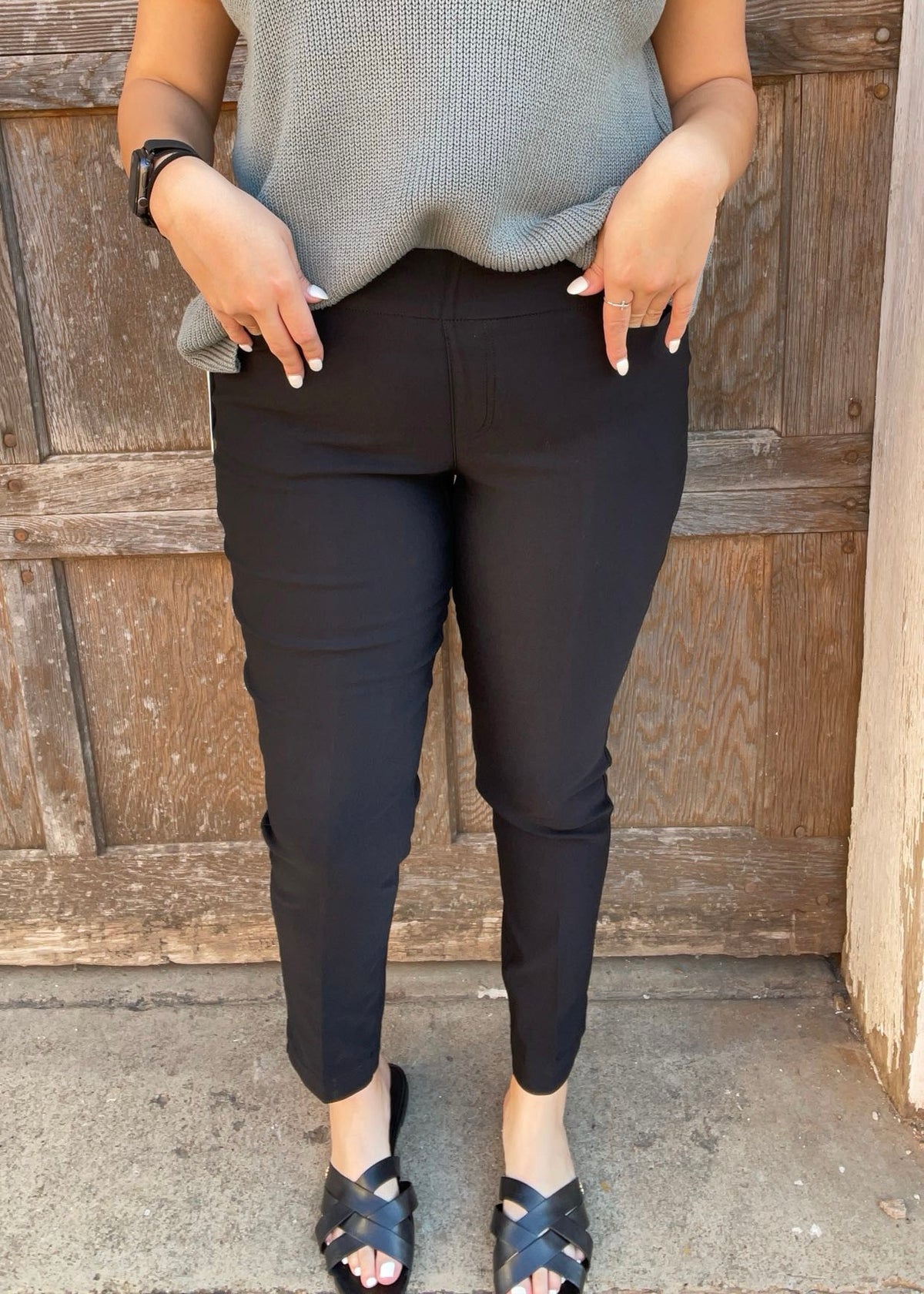 Bottoms | Thin Her Pull On Ankle Pant With Real Front &amp; Back Pockets