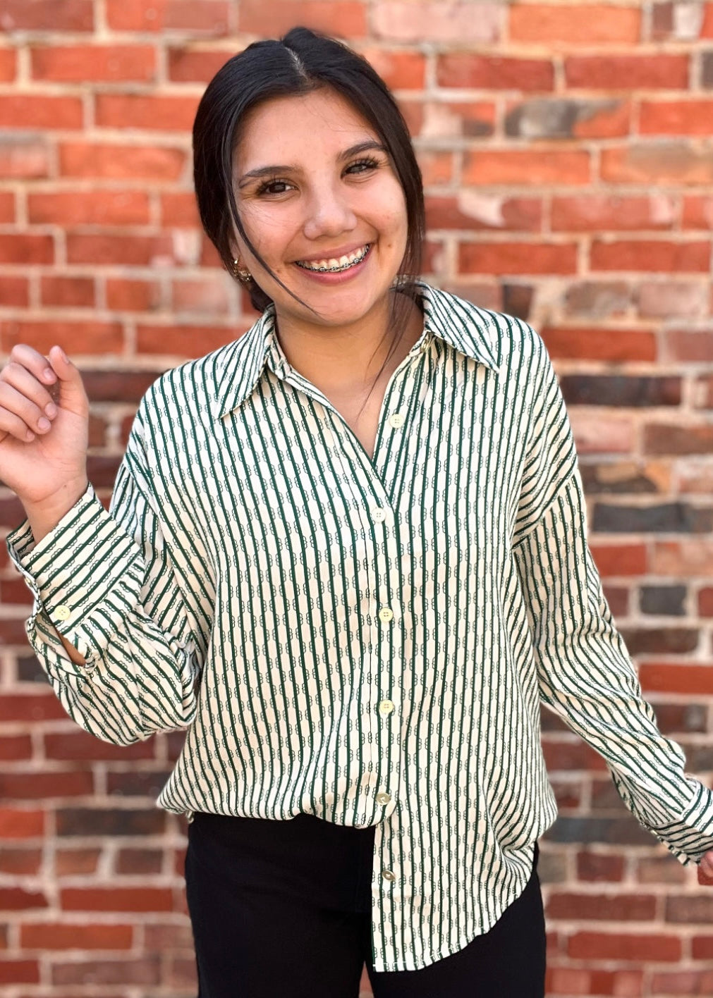 Top | Entro Blouse Pine Striped Long Sleeve Button Up