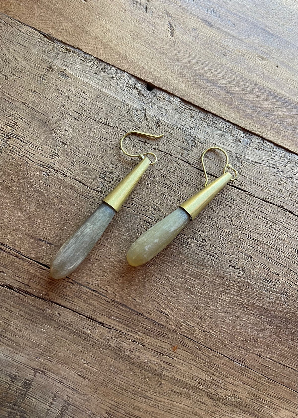 Earrings | Teardrop Horn Earrings