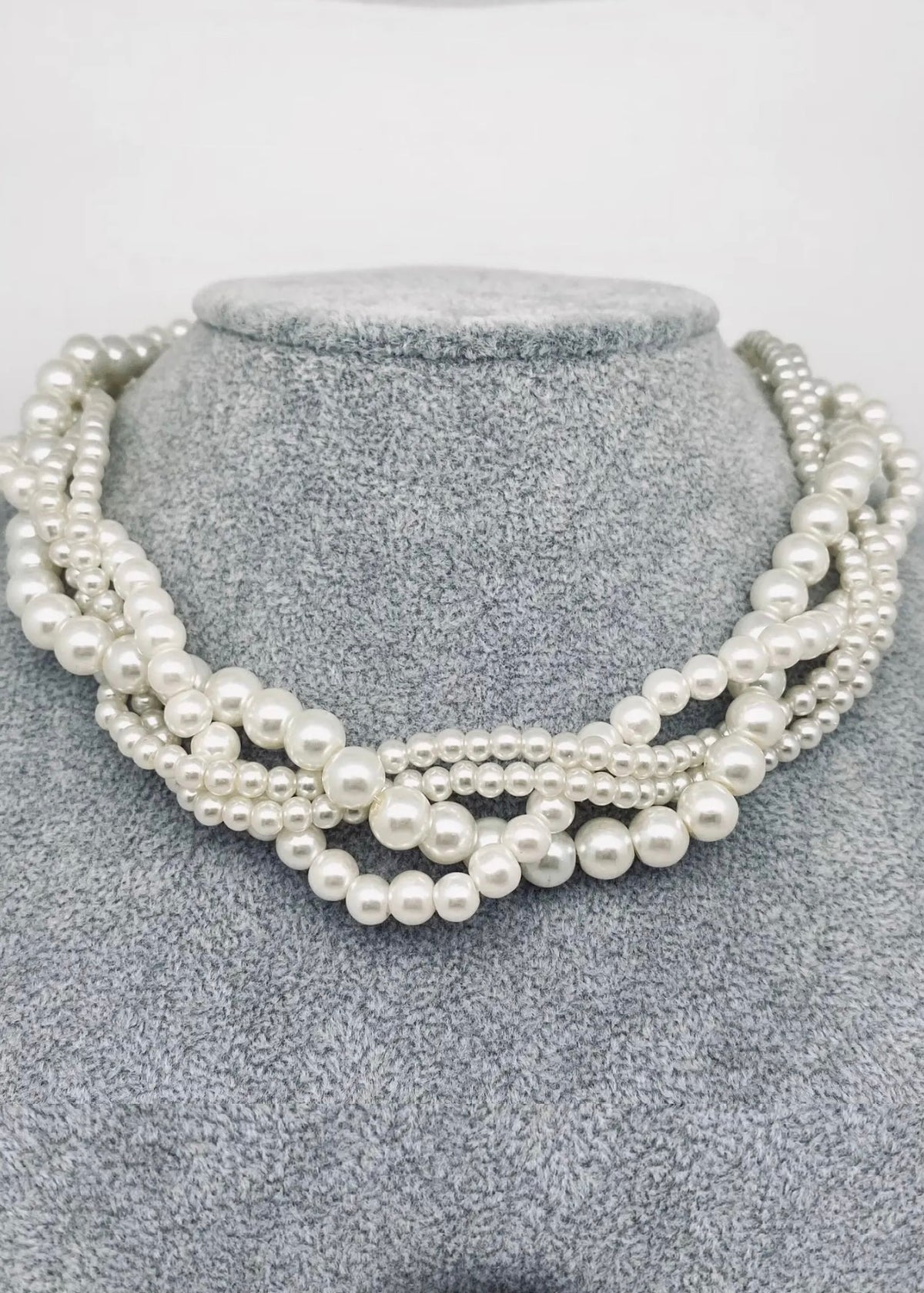 Necklace | Vintage 4 Layer Wrap Pearl Beaded Choker