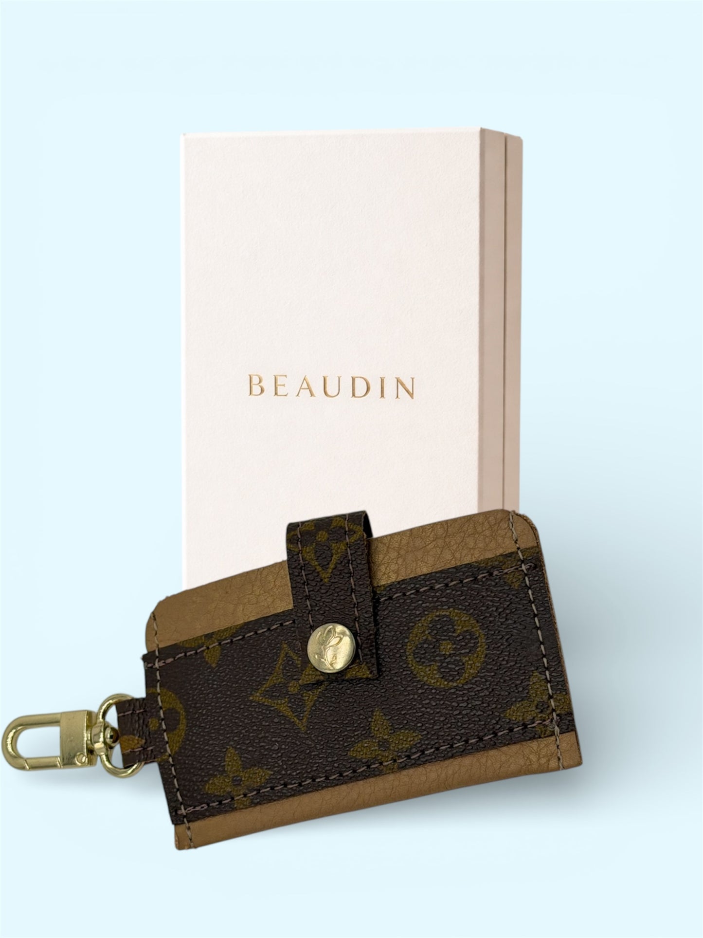 Beaudin Upcycle LV Card Holder