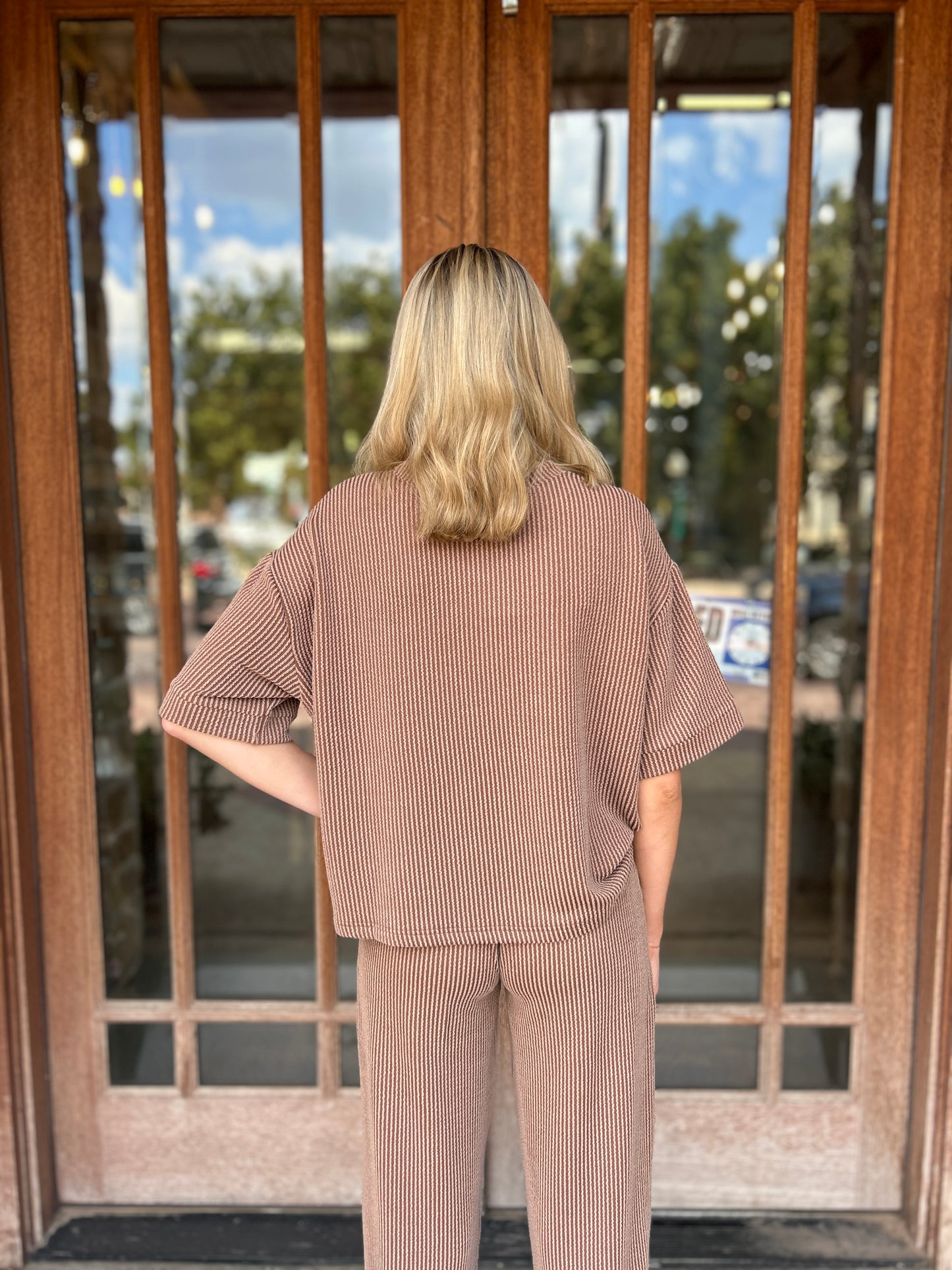 Sets | Brown Raised Rib Short Sleeve Tee & Pants