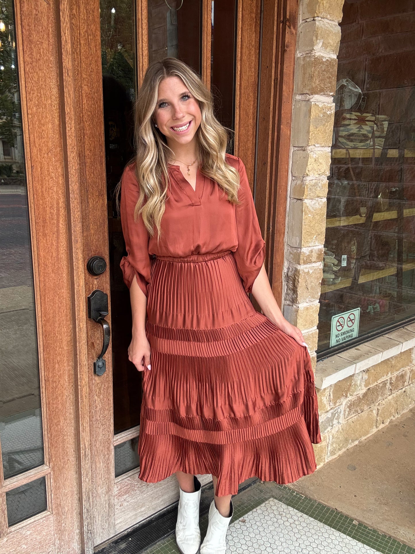 Dress | Midi Amber Split Neck Pleated Skirt