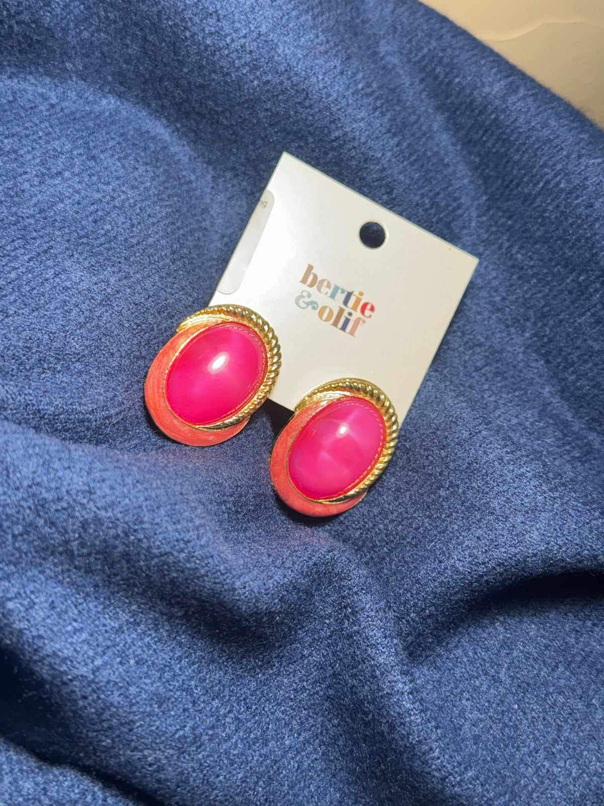 Earrings | Gold and Pink Pearl Clip on Earrings