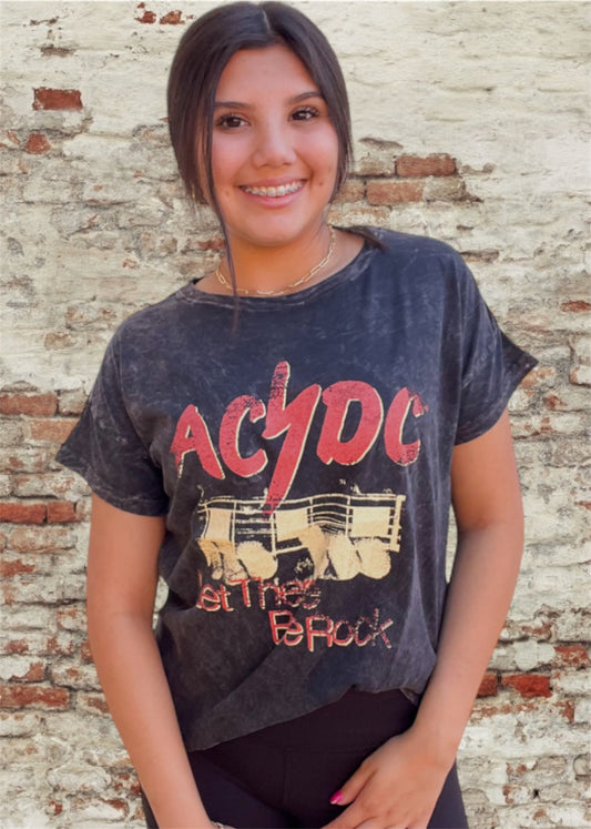 Graphic Tee | AC/DC Vintage Wash Graphic Tee