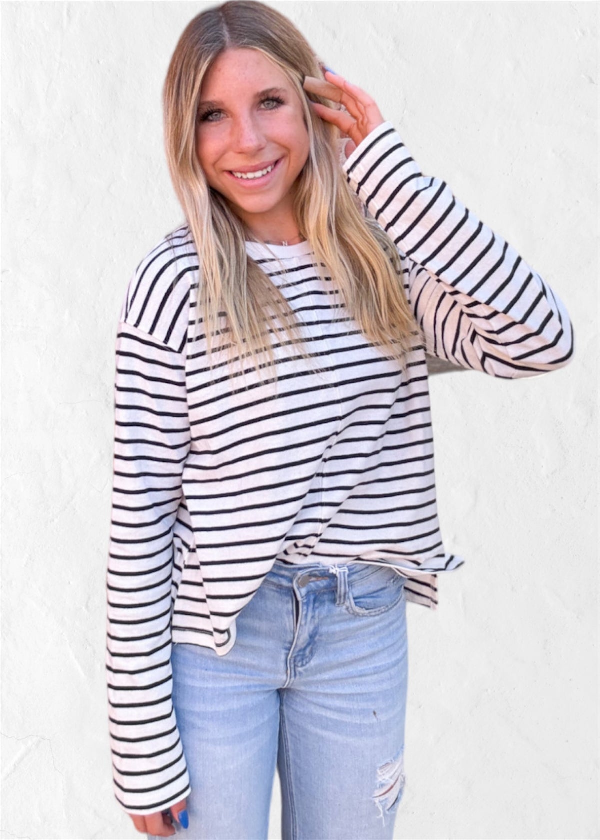 Top | Pull Over White With Thin Black Stripes Long Sleeve Below Waist