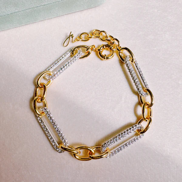 Bracelet | Chic &amp; Glam Chain Bracelet