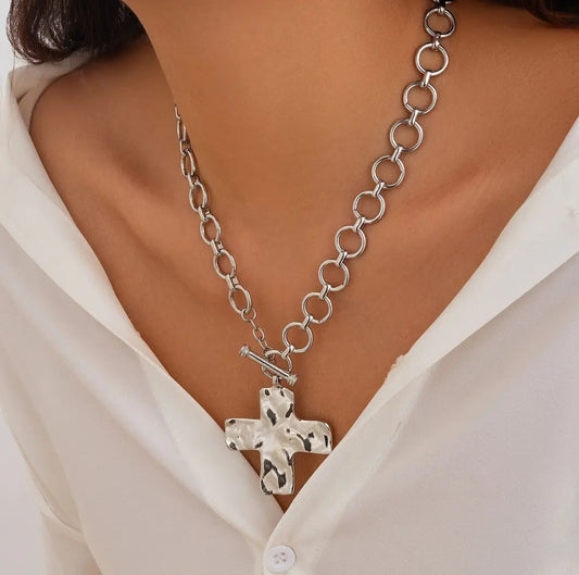 Necklace - Silver Hammered Cross Chain