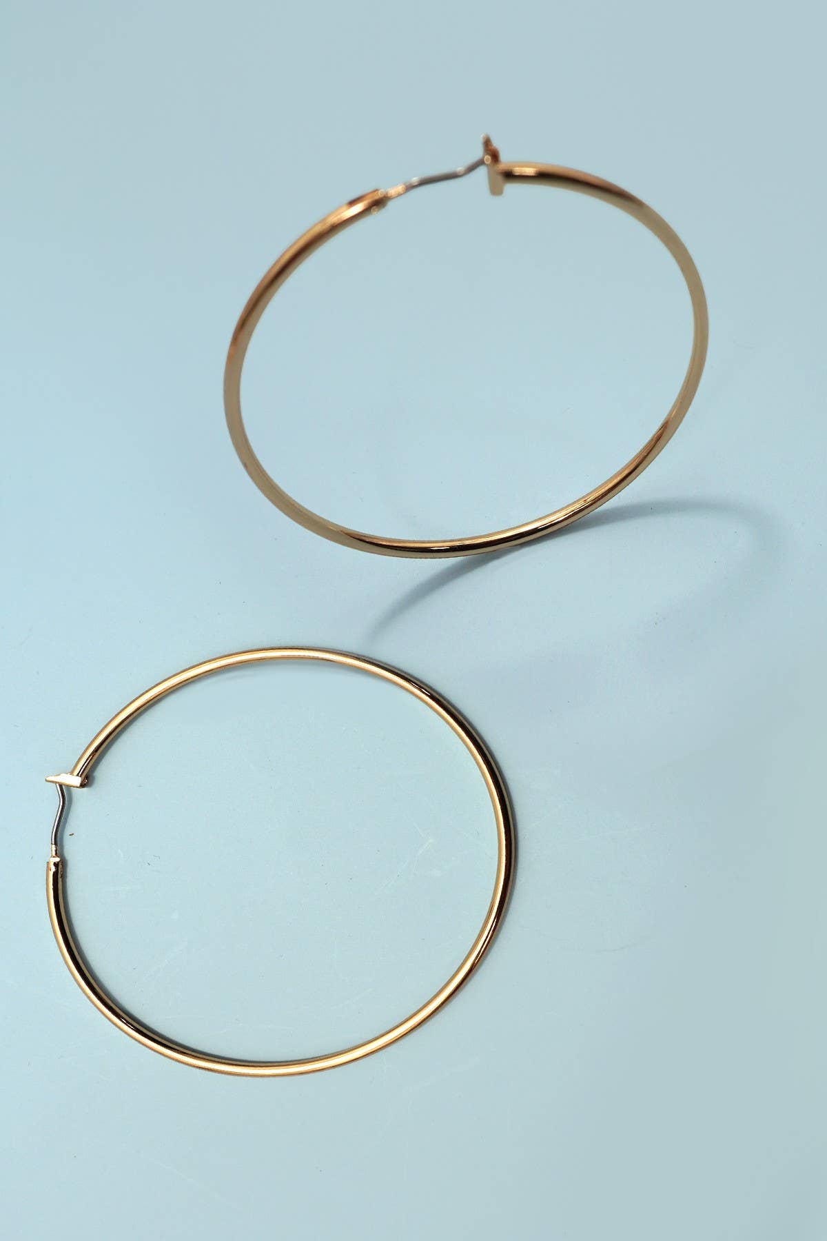Earrings - Timeless Essential Hoop Earrings