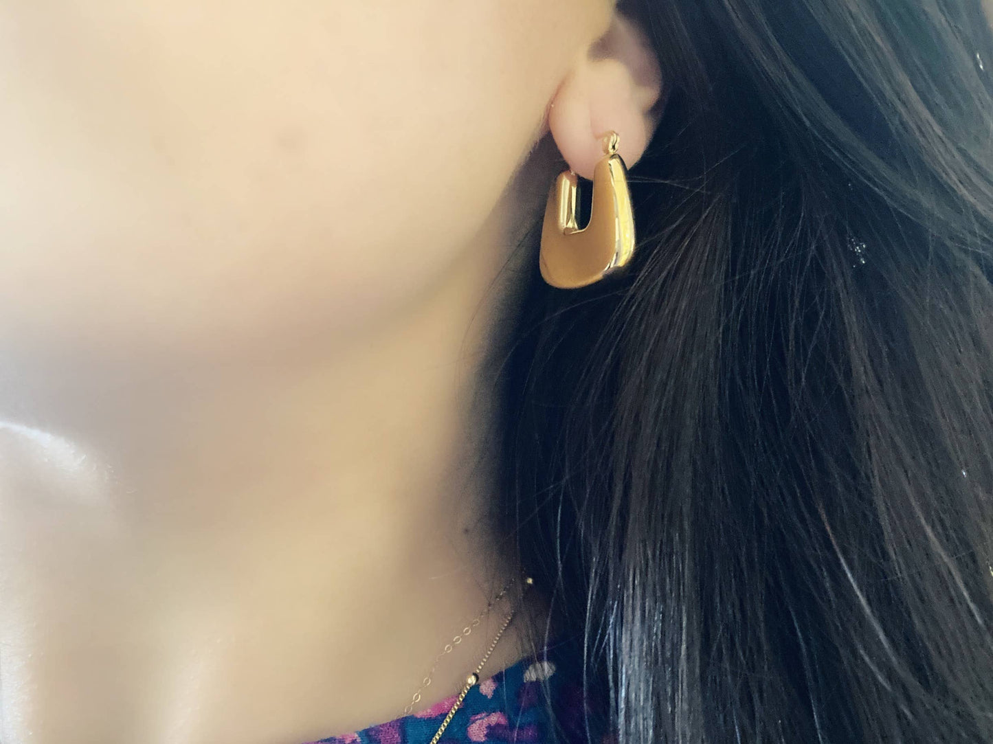 Earrings - Classy Gold Chunky Hoop