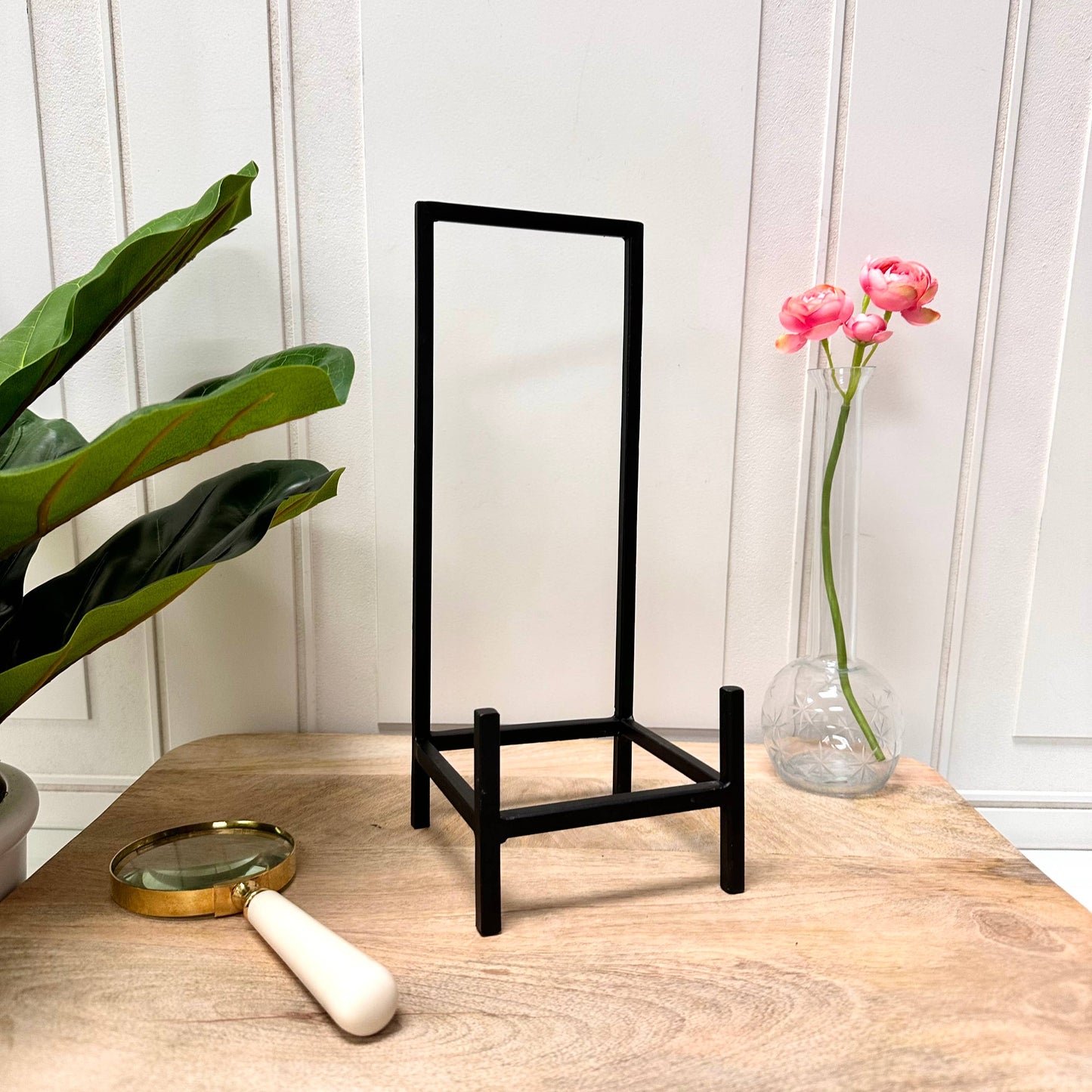Housewares | Easel/Bookstand Black Iron