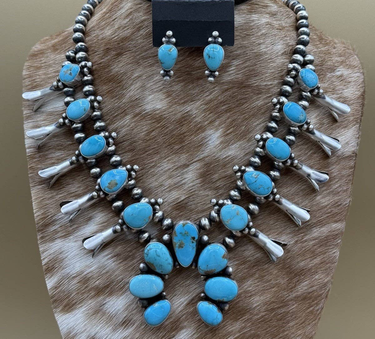 Navajo Handmade Sterling Silver Kingman Turquoise Squash Blossom Necklace 20”