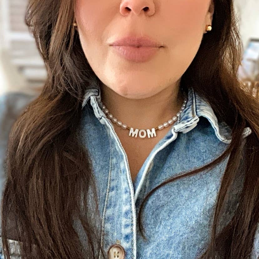 Necklace - Mom Pearl