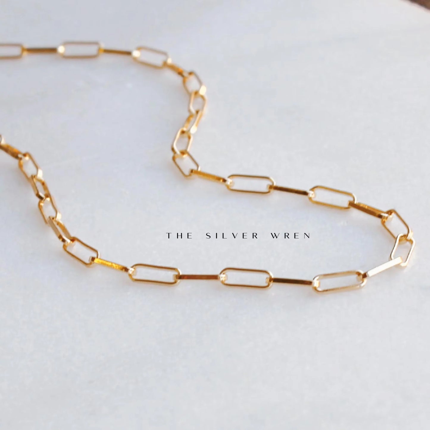 Elu Dainty Gold Chain 18in